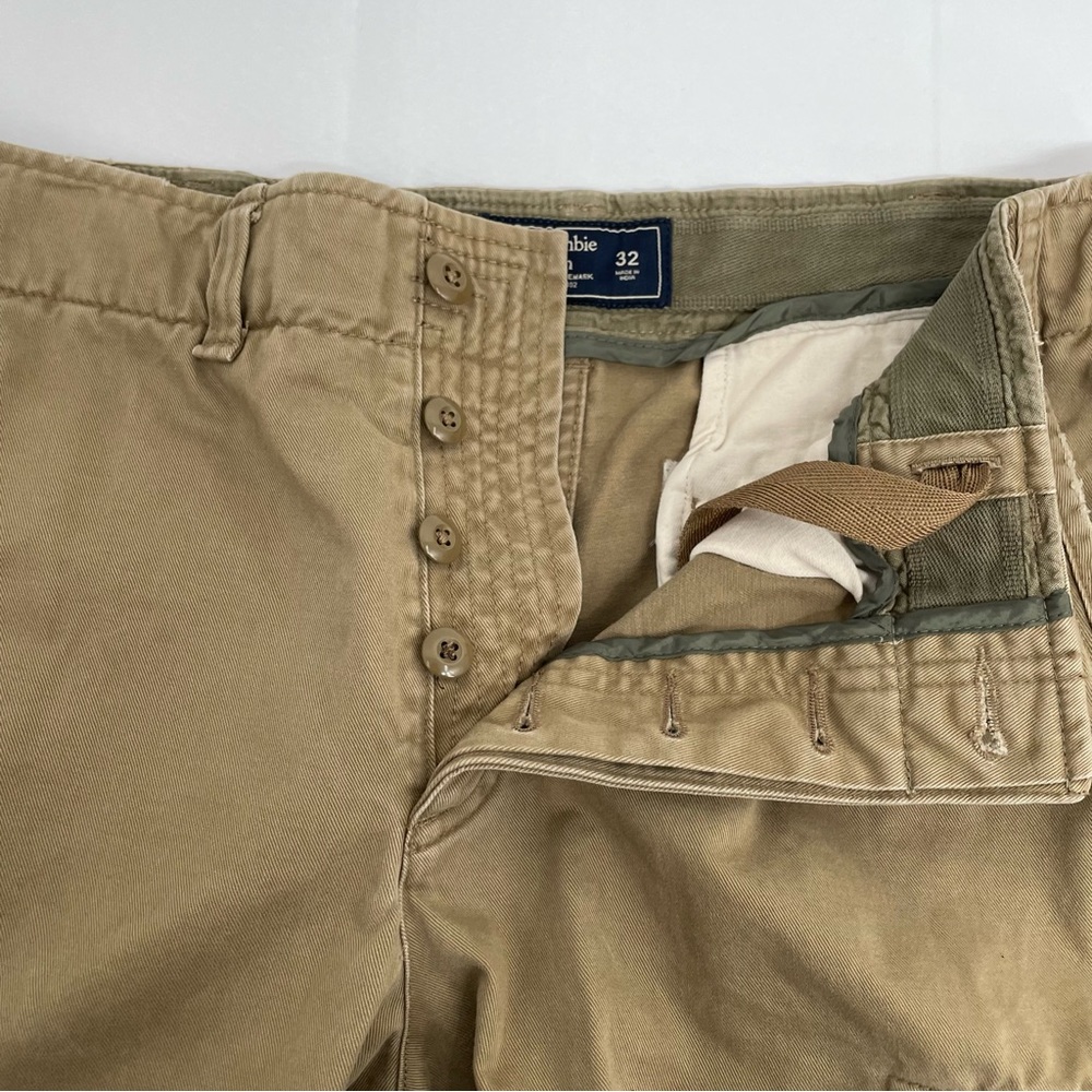 Abercrombie Fitch Shorts Mens 32 Button Fly  Cargo Shorts Khaki Tan - Picture 3 of 10